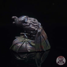 Load image into Gallery viewer, Diadem Packer Small 00-20 Dark Prism