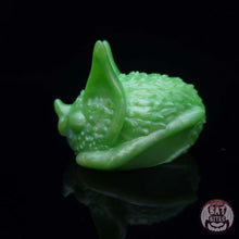 Load image into Gallery viewer, FLOP Nanner Bat Loaf Squish - Medium - Soft