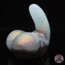 Load image into Gallery viewer, Snow Balls Packer 00-20 Fire Opal