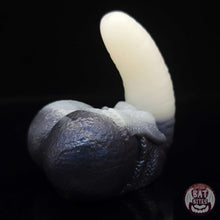 Load image into Gallery viewer, Snow Balls Packer 00-20 Black Ice