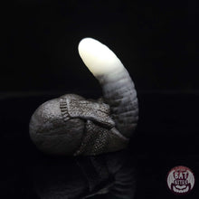 Load image into Gallery viewer, Snow Balls Packer 00-20 Black Ice