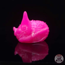 Load image into Gallery viewer, Nanner Bat Loaf Squish - Smol - Near Clear 31