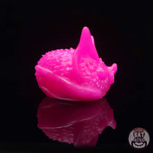 Load image into Gallery viewer, Nanner Bat Loaf Squish - Smol - Near Clear 31