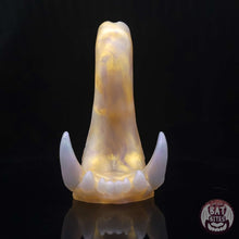 Load image into Gallery viewer, Spire Medium 00-30 Gilded Crystals