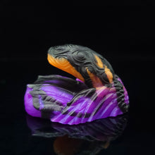 Load image into Gallery viewer, Dominion Packer Small 00-20