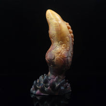 Load image into Gallery viewer, Carnivore Medium 00-50 Regal Haunt