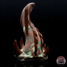 Load image into Gallery viewer, Spire Small 00-30 Mint Choco Swirl UV GITD
