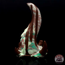 Load image into Gallery viewer, Spire Large 00-30 Mint Choco Swirl UV GITD
