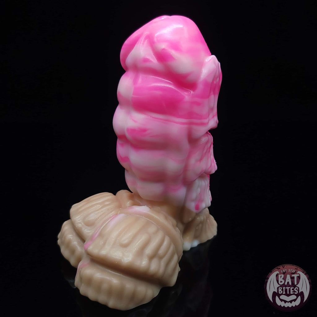 Marl Medium 00-30 Sakura Ice Cream UV GITD