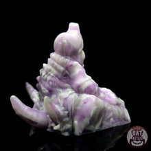 Load image into Gallery viewer, Hydor Small 00-31 Amethyst Smoke UV GITD
