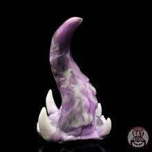 Load image into Gallery viewer, Spire Medium 00-31 Lavender Smoke UV GITD
