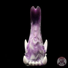 Load image into Gallery viewer, Spire Medium 00-31 Lavender Smoke UV GITD
