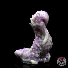 Load image into Gallery viewer, Hemlock Small 00-31 Lavender Smoke UV GITD
