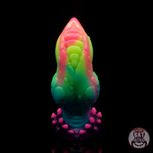 Load image into Gallery viewer, Carnivore Medium 00-30 Sour Candy UV GITD
