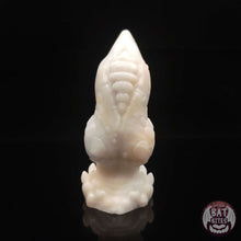 Load image into Gallery viewer, Carnivore Small 00-30 Alabaster Marble
