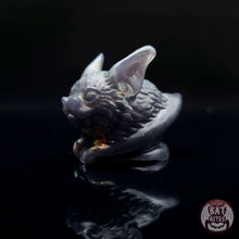 Load image into Gallery viewer, Pebble Bat Loaf Squish - Smol - Near Clear 31
