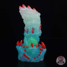 Load image into Gallery viewer, Pitch Small 00-31 Shark Bite Cocktail

