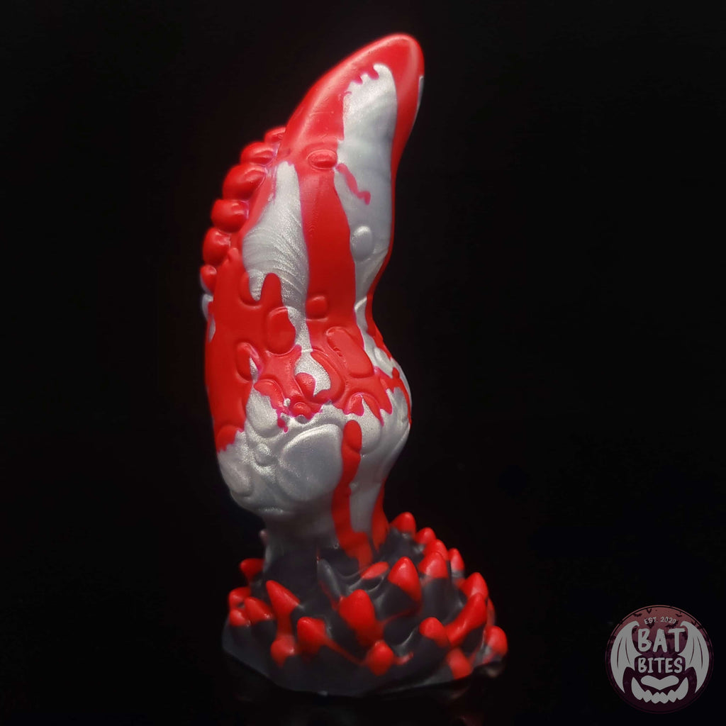 Carnivore Medium 00-30 Slasher Night