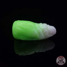 Load image into Gallery viewer, Aux Gen 2 Relaxed 00-20 Ectoplasm
