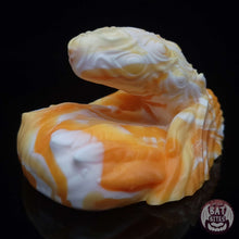 Load image into Gallery viewer, Dominion Packer Small 00-20 Pumpkin Pie
