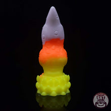 Load image into Gallery viewer, Carnivore Small 00-30 Candy Corn
