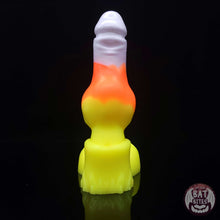 Load image into Gallery viewer, Beau&#39;s Shaft Medium 00-30 Candy Corn
