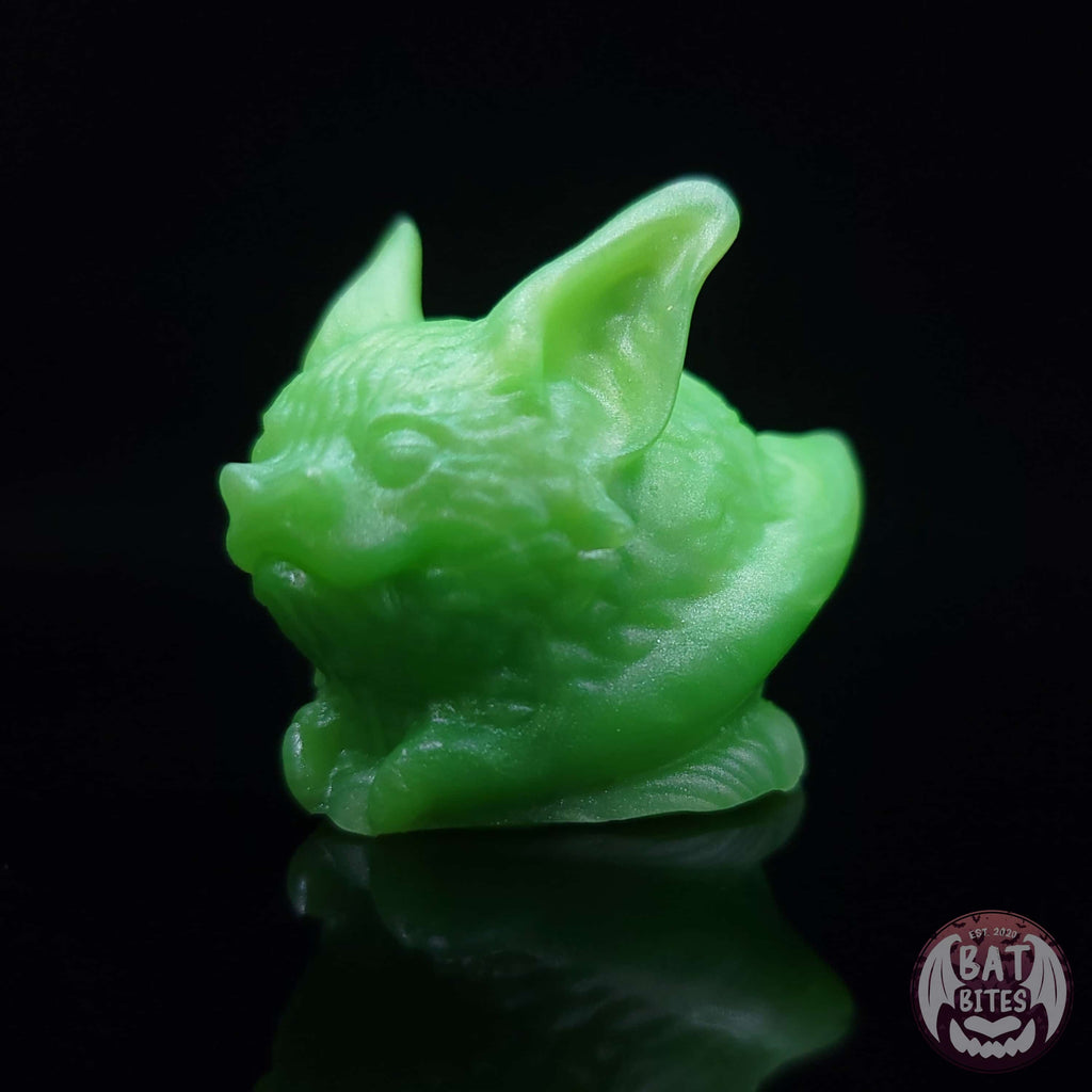 Pebble Bat Loaf Squish - Smol - Soft