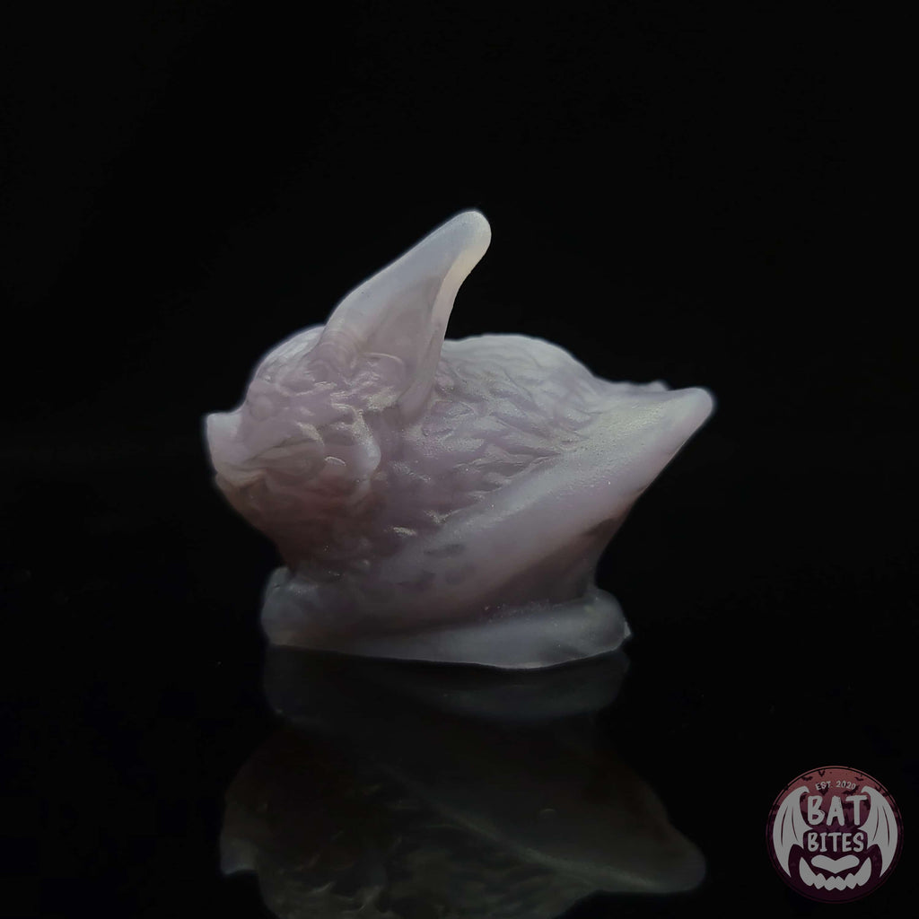 Pebble Bat Loaf Squish - Smol - Soft