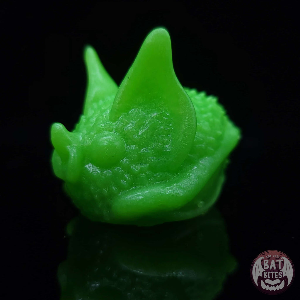 Nanner Bat Loaf Squish - Smol - Super Soft