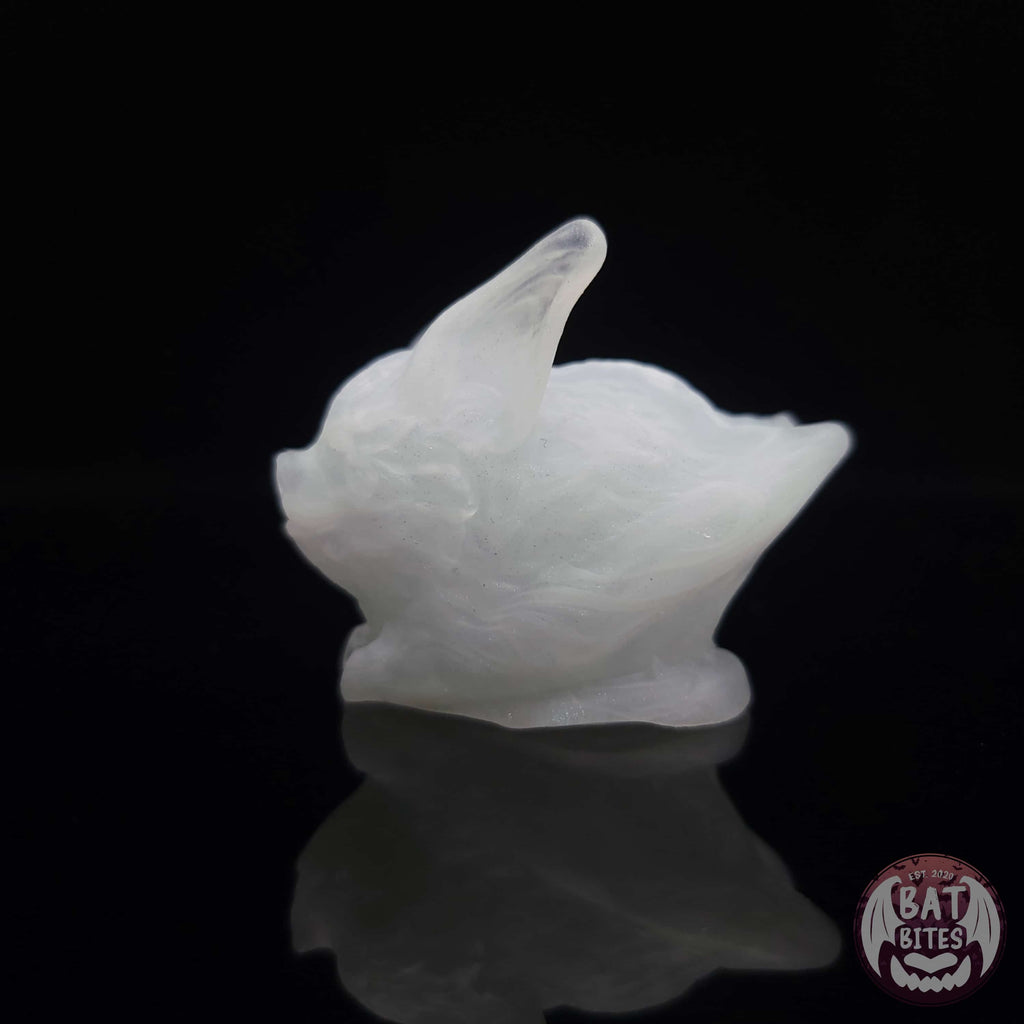 Pebble Bat Loaf Squish - Smol - Near Clear 31