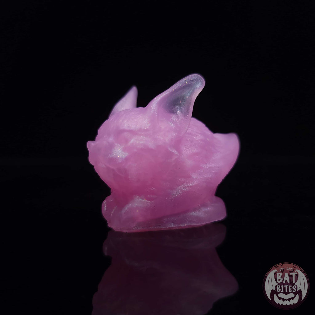 Pebble Bat Loaf Squish - Smol - Soft