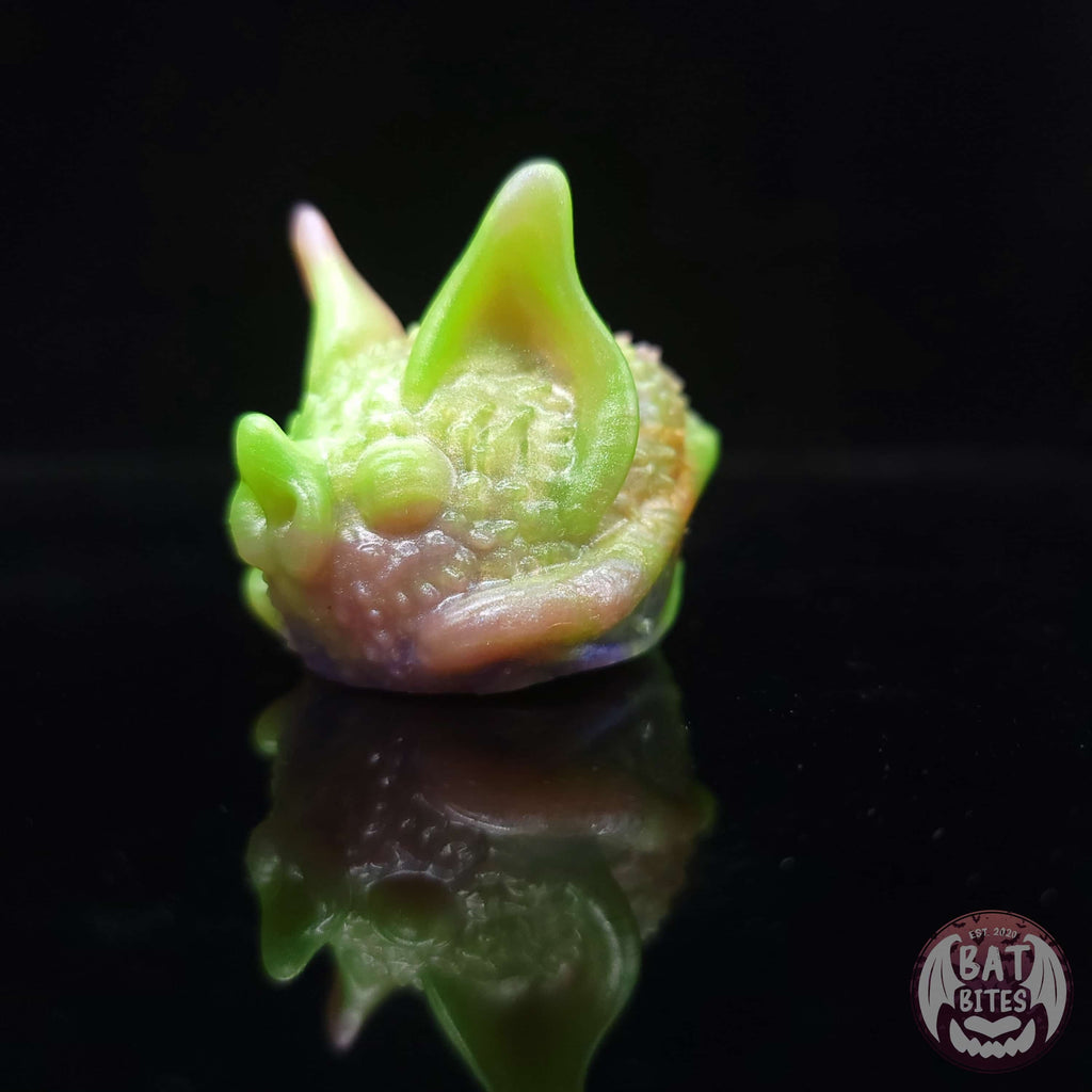 Nanner Bat Loaf Squish - Smol - Super Soft