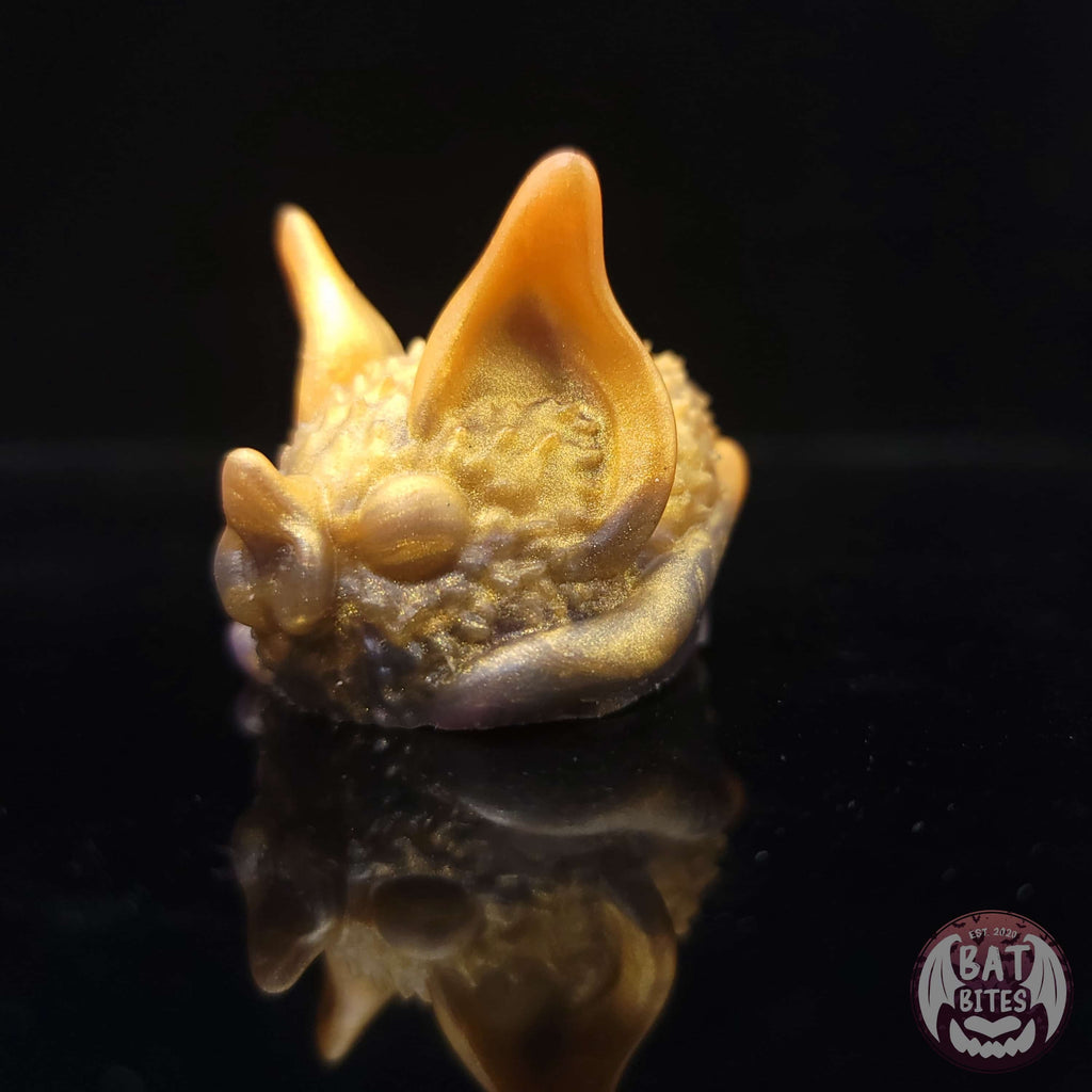 Nanner Bat Loaf Squish - Smol - Soft