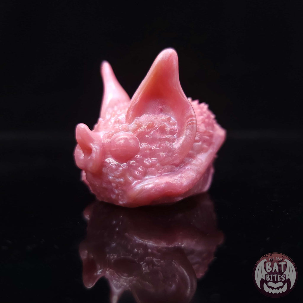 Nanner Bat Loaf Squish - Smol -  Firm