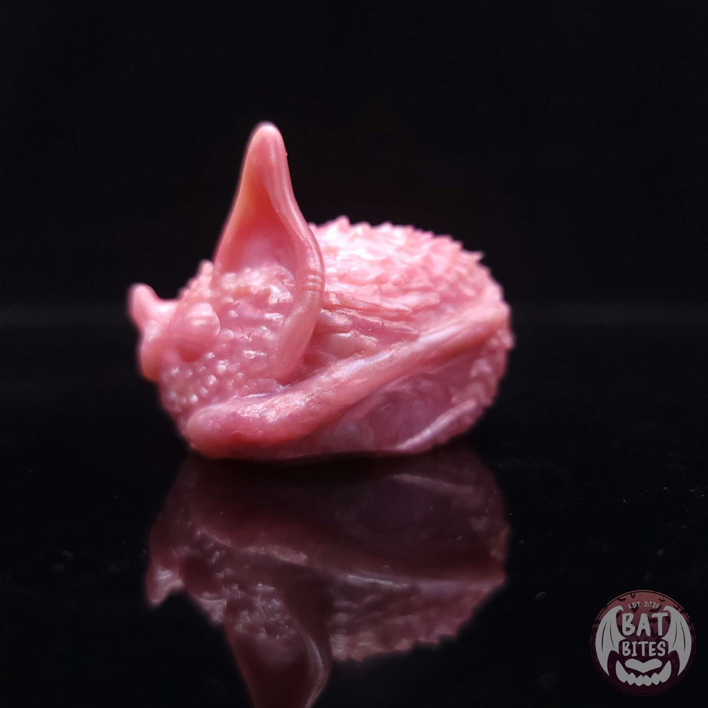 Nanner Bat Loaf Squish - Smol -  Firm