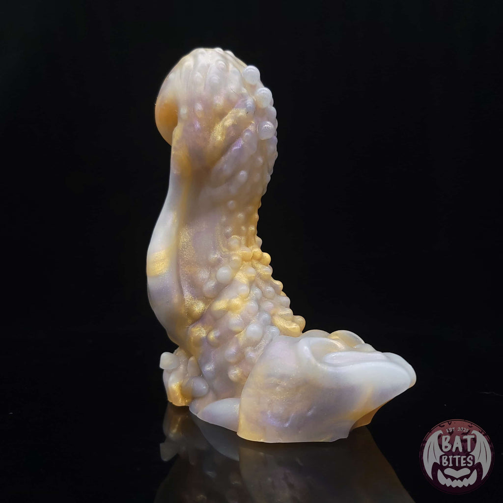 Hemlock Medium 00-30 Gilded Crystals