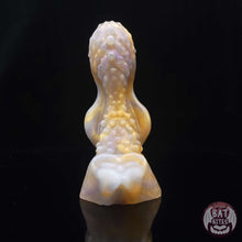 Load image into Gallery viewer, Hemlock Medium 00-30 Gilded Crystals
