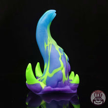 Load image into Gallery viewer, FLOP Spire Medium 00-30 Alien Candy
