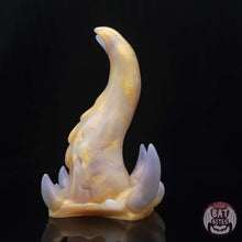 Load image into Gallery viewer, Spire Medium 00-30 Gilded Crystals
