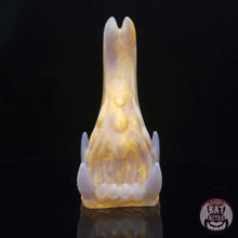 Load image into Gallery viewer, Spire Medium 00-30 Gilded Crystals
