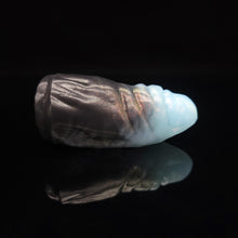 Load image into Gallery viewer, Aux Gen1 Relaxed Short 00-20 Fire Opal
