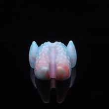 Load image into Gallery viewer, Obsidian's Maw Small 00-20

