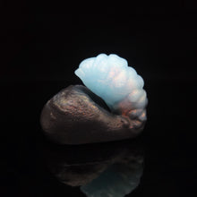 Load image into Gallery viewer, Grub Packer Small 00-20 Fire Opal
