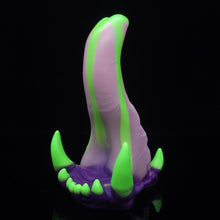 Load image into Gallery viewer, Spire Medium 00-30 World Eater
