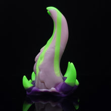 Load image into Gallery viewer, Spire Medium 00-30 World Eater
