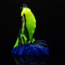 Load image into Gallery viewer, Diadem Arisen Small 00-30 Containment Breach
