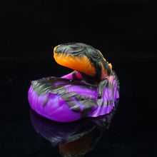 Load image into Gallery viewer, Dominion Packer Small 00-20
