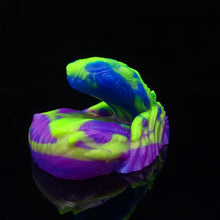 Load image into Gallery viewer, Dominion Packer Medium 00-20 Alien Candy
