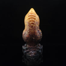 Load image into Gallery viewer, Carnivore Medium 00-50 Regal Haunt
